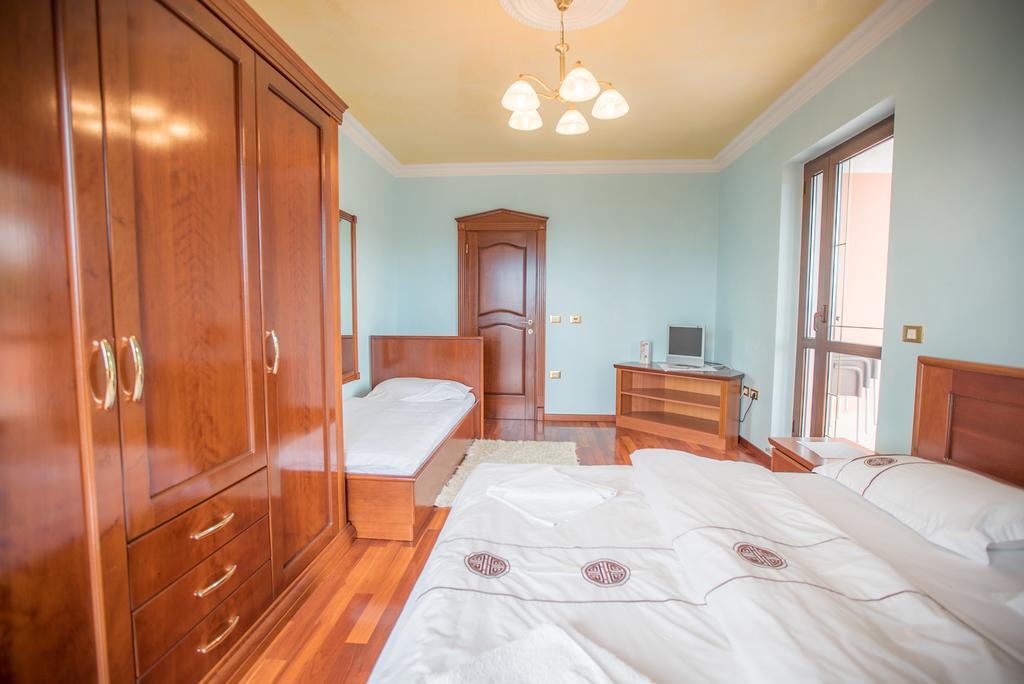Apartments Leonarda Portoroz Exterior photo