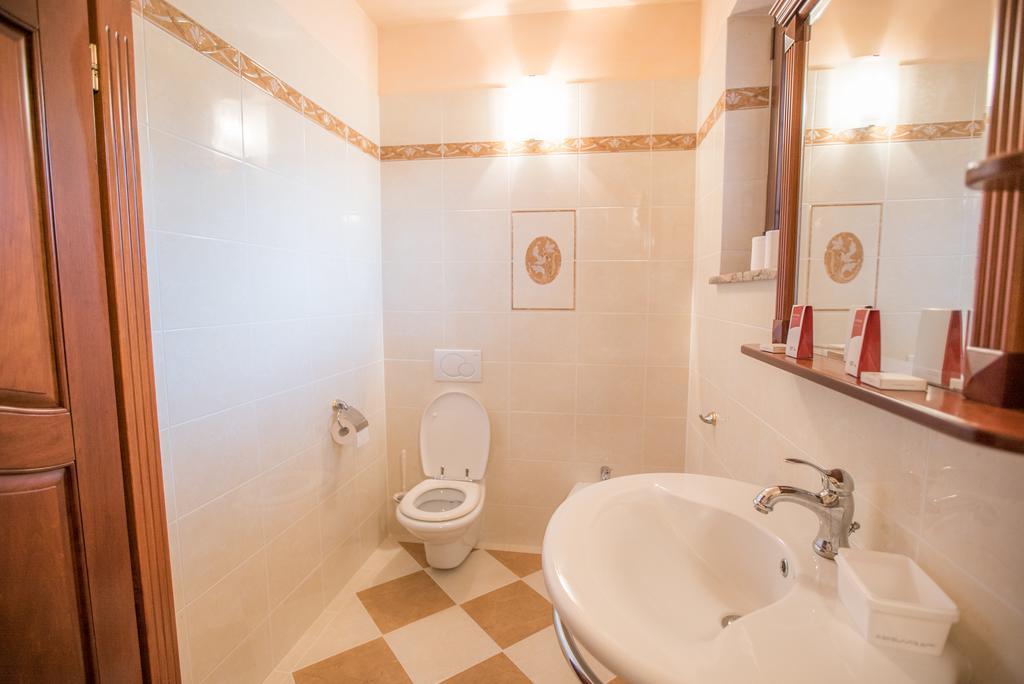 Apartments Leonarda Portoroz Exterior photo