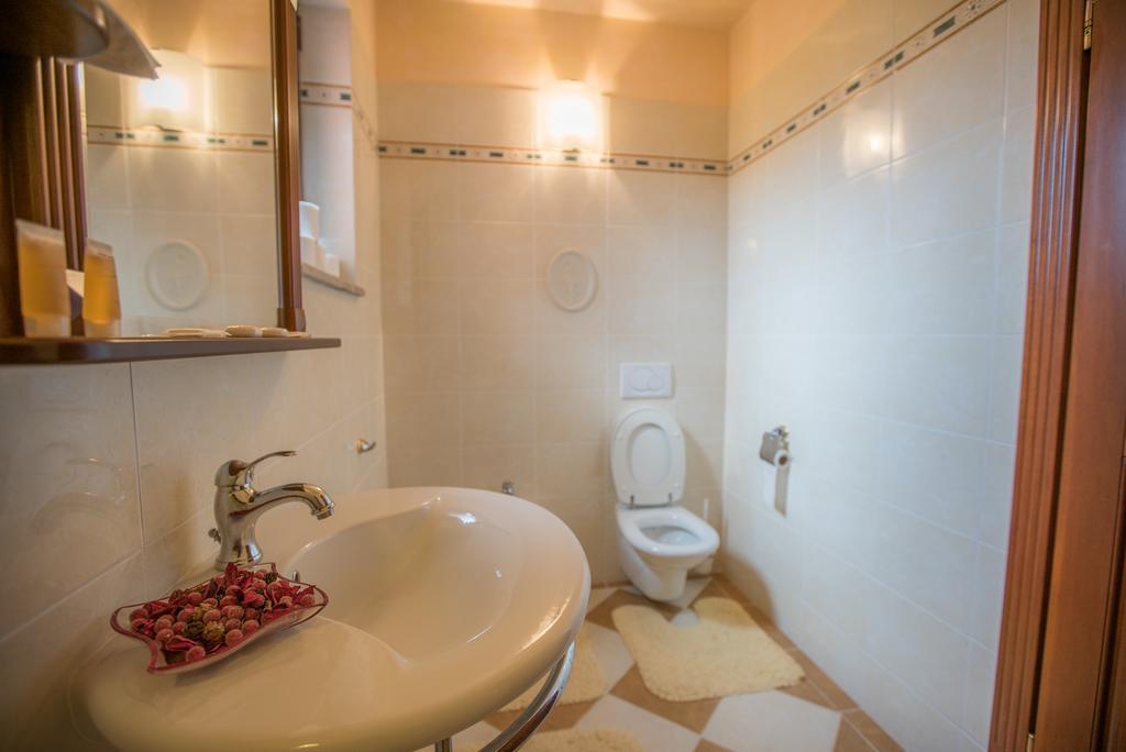 Apartments Leonarda Portoroz Exterior photo